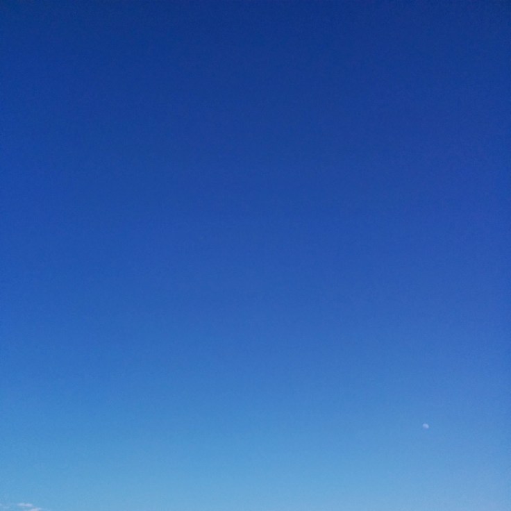 Blue sky gradient
